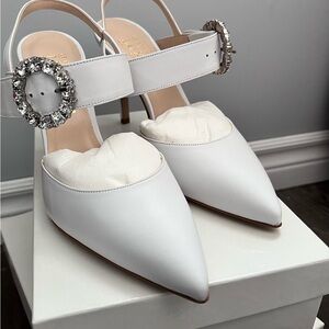 Le Chateau Elegant White Heels with Rhinestone Buckle